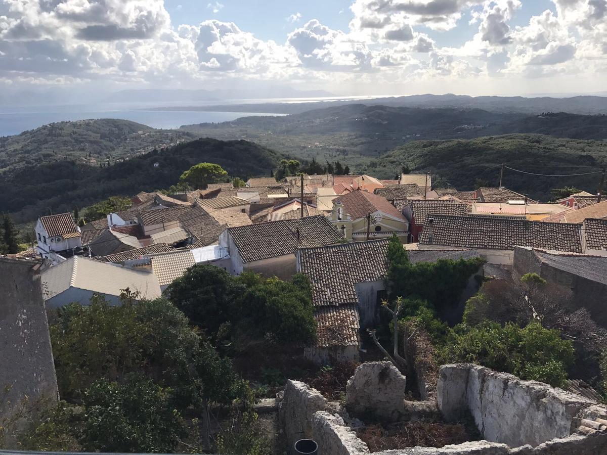 Theea Cottage - Wonderful Sea Views Chlomos Extérieur photo
